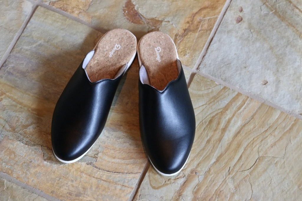 House Mules | Black - Shop X Ology